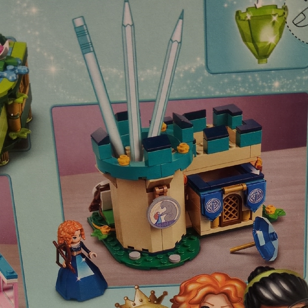 Merida's Enchanted Creation Lego Pencil Holder